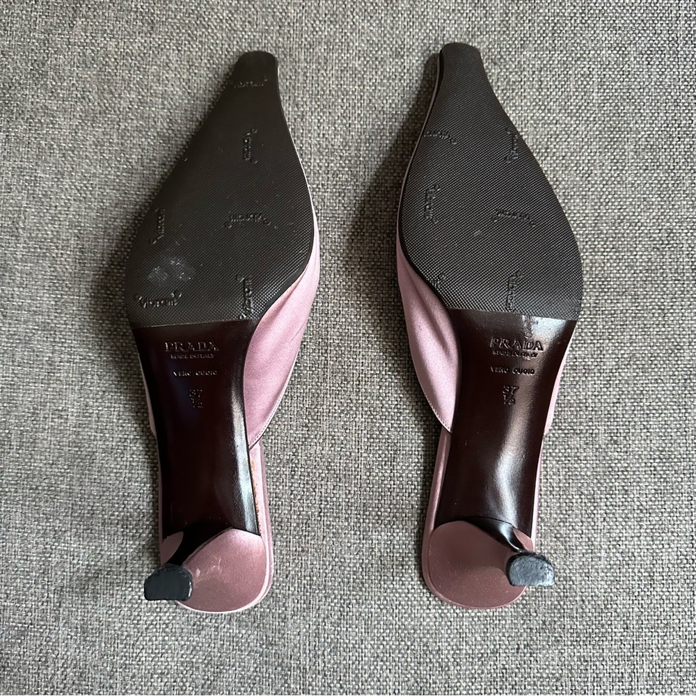 Vintage Prada satin mauve mule heels - Picture 9 of 10